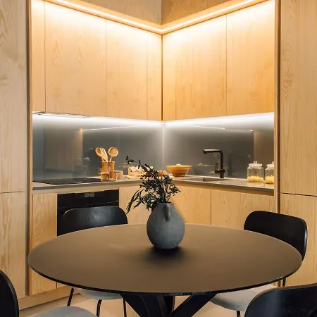 Apartment Azenhas - 1 Bedroom And Parking In Santo Antonio Lisbon