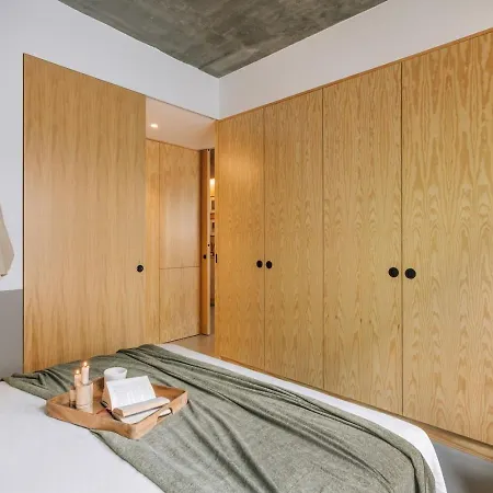 Azenhas - 1 Bedroom And Parking In Santo Antonio *